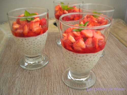 Perles du Japon vanillées et tartare de fraises à la fraise bonbon