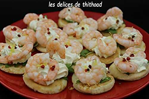 Blinis aux crevettes et mousse au gingembre