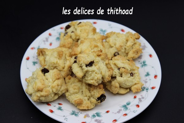 Rochers aux raisins secs et bananes