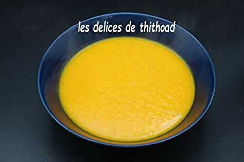 Soupe de potiron, carotte et mimolette