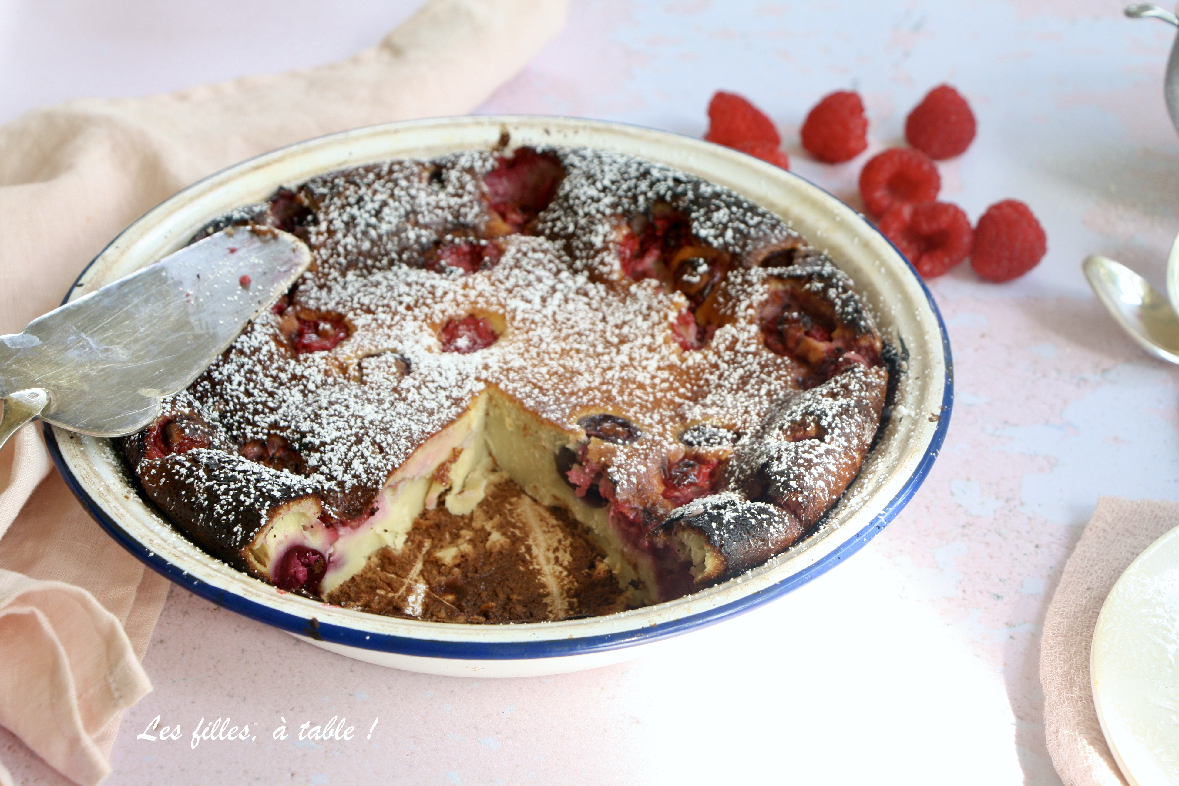 Clafoutis coco framboises cerises