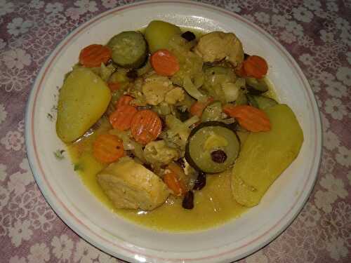 Marmite de poulet et légumes à l'indonésienne