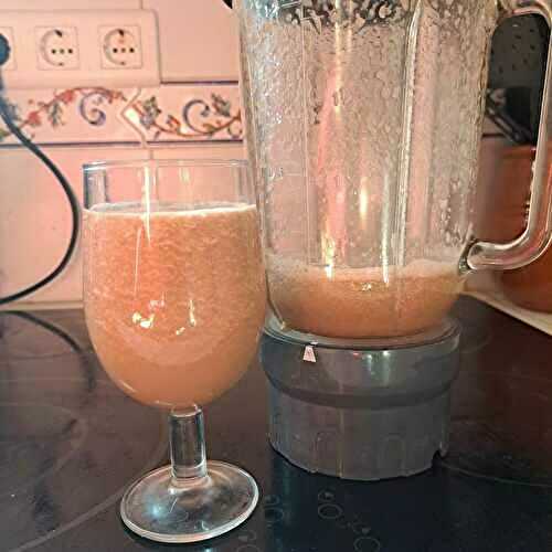 Milkshake chocolaté de melon au citron vert