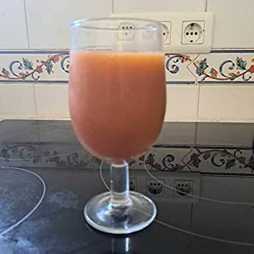 Smoothie aux 4 fruits rouges et aux abricots