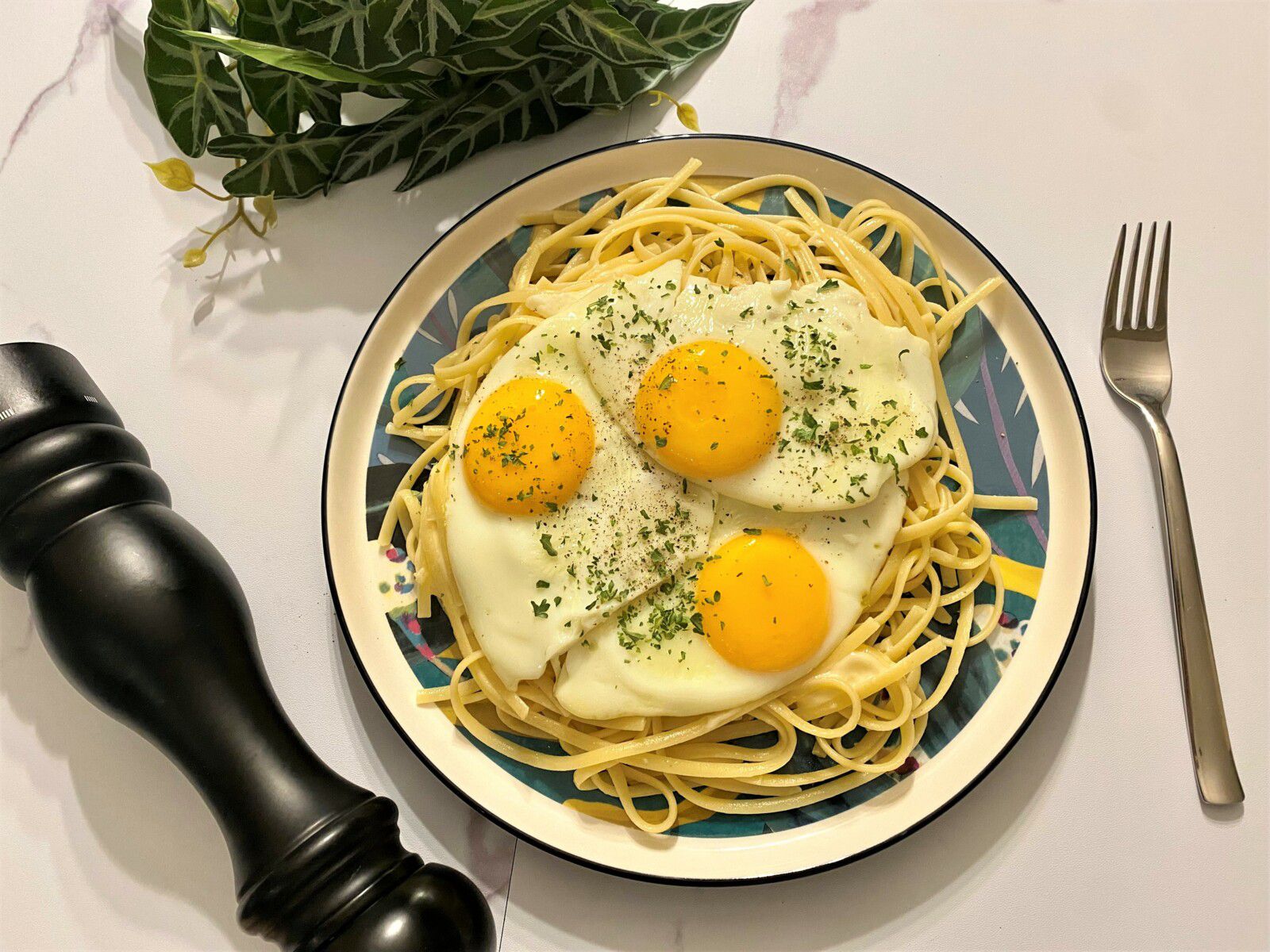 Linguine au comté et œufs à cheval de Philippe Etchebest