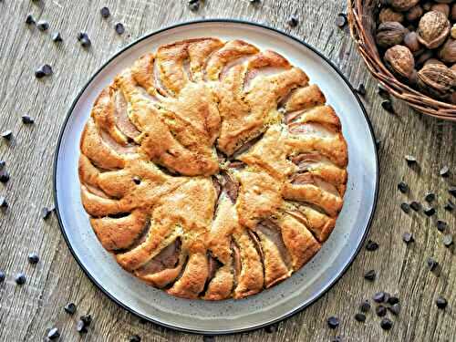 Gâteau aux poires, noix et pépites de chocolat