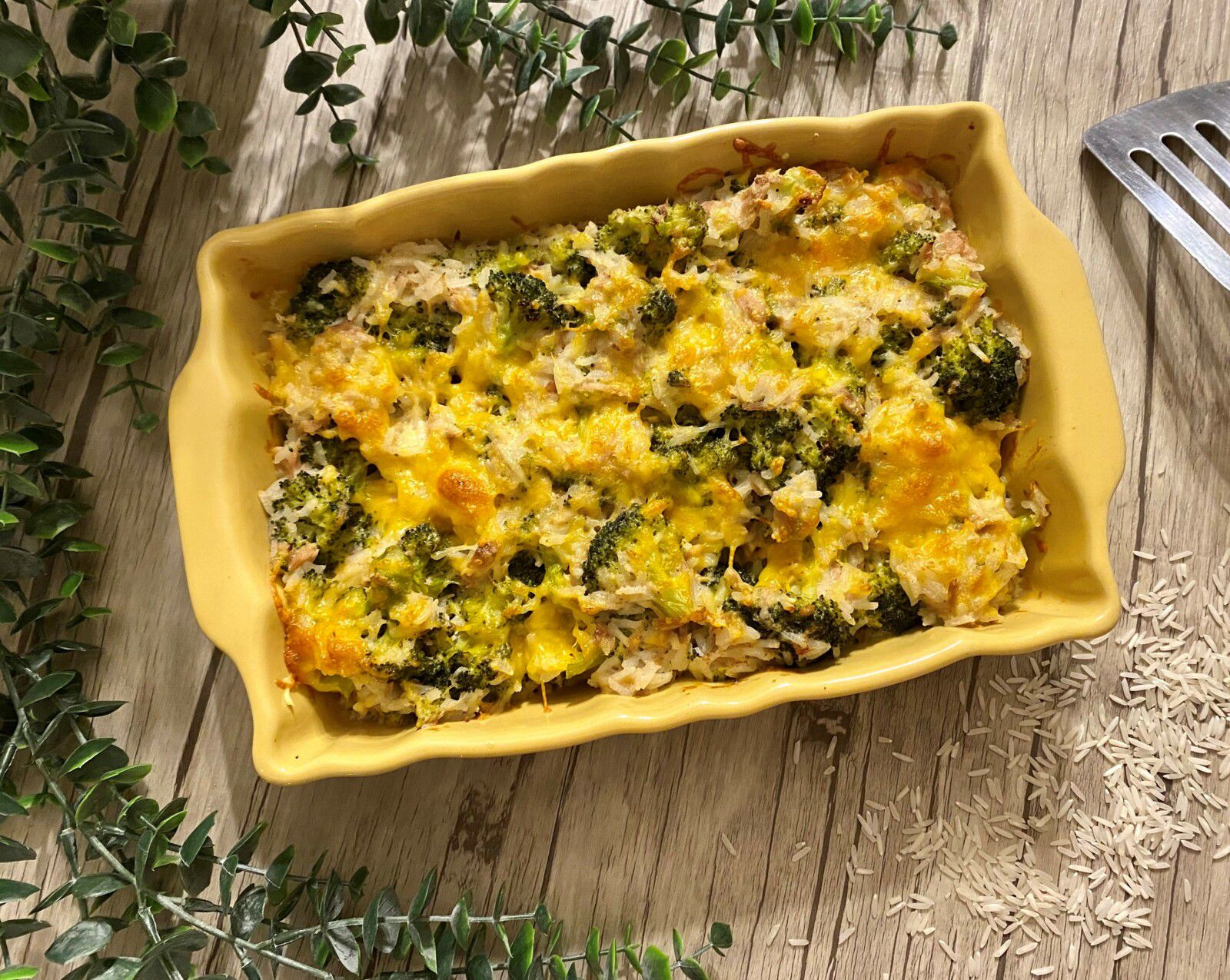 Gratin de brocoli au riz et au thon