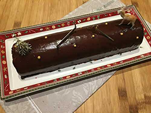 Bûche au chocolat et aux poires