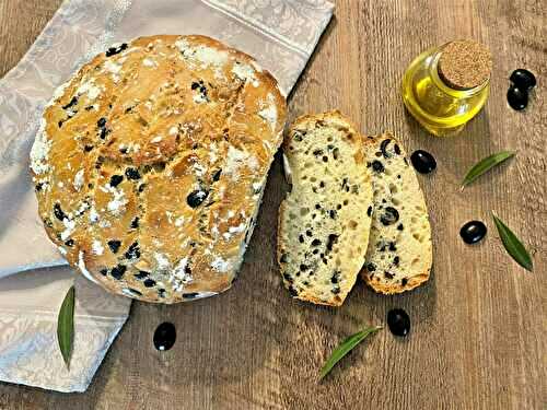 Pain aux olives