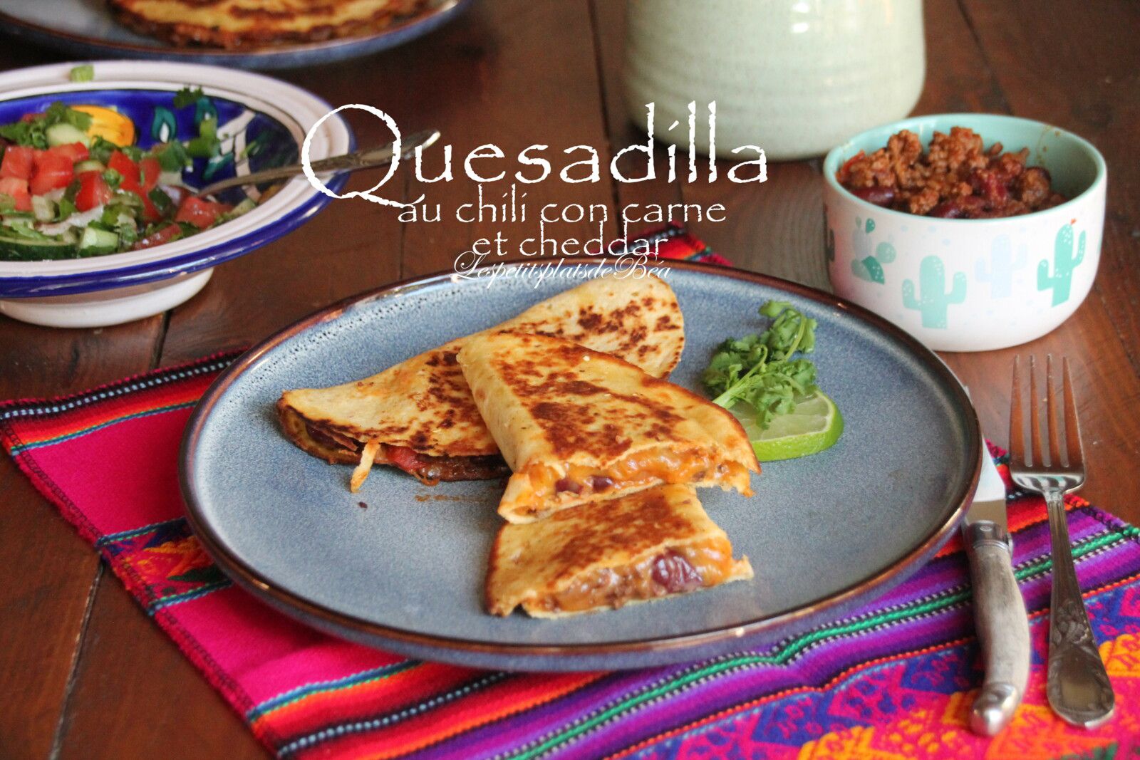 Quesadilla au chili con carne et cheddar