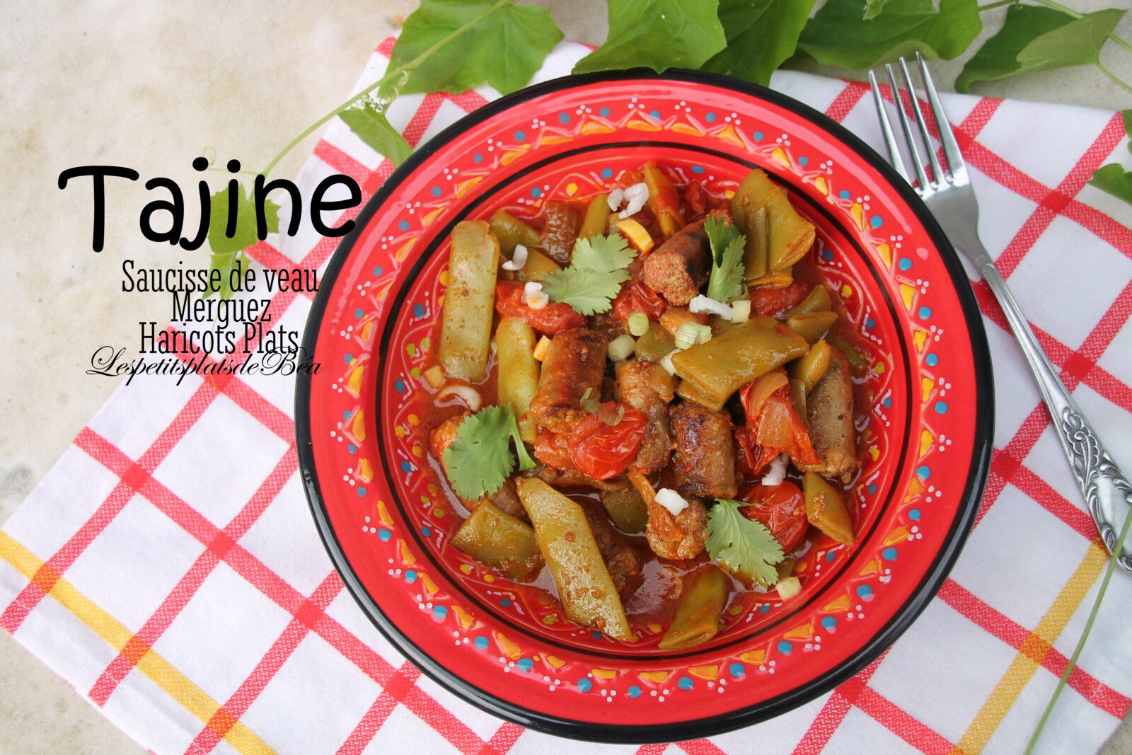 Tajine de saucisses de veau, merguez et haricots plats