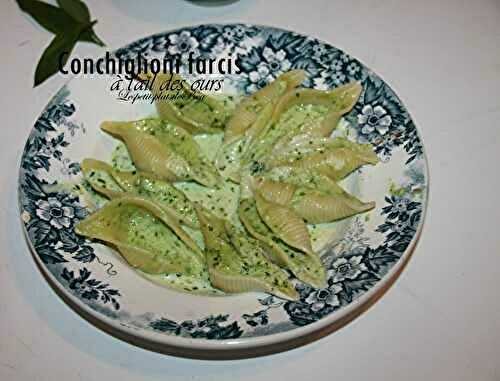 Conchiglioni farcis à l'ail des ours