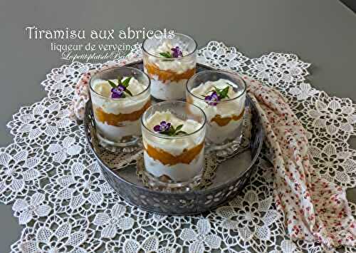 Tiramisu aux abricots et liqueur de verveine