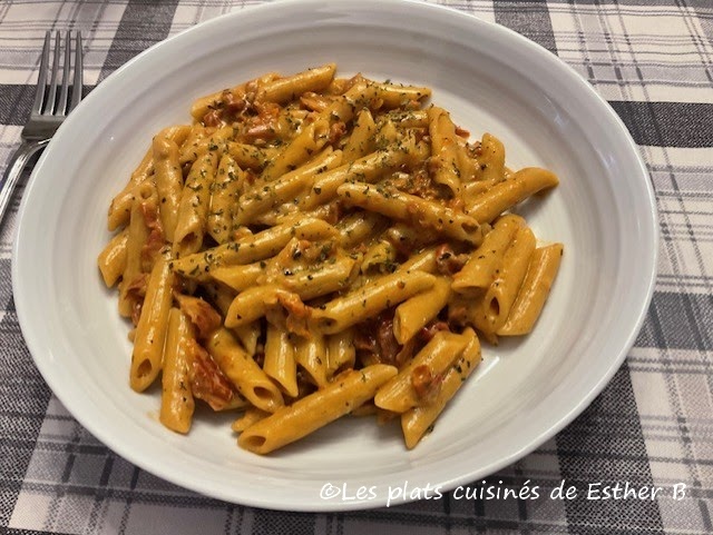 Pâtes aux tomates séchées en une seule poêle