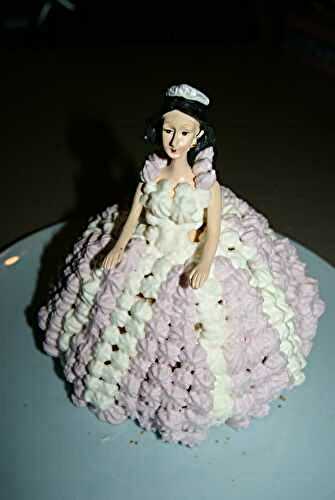 Poupée Fraises Chantilly