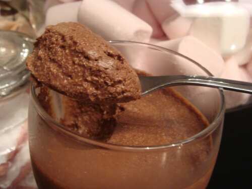 La mousse au chocolat de SOY (sans blé, sans lait, sans oeuf)