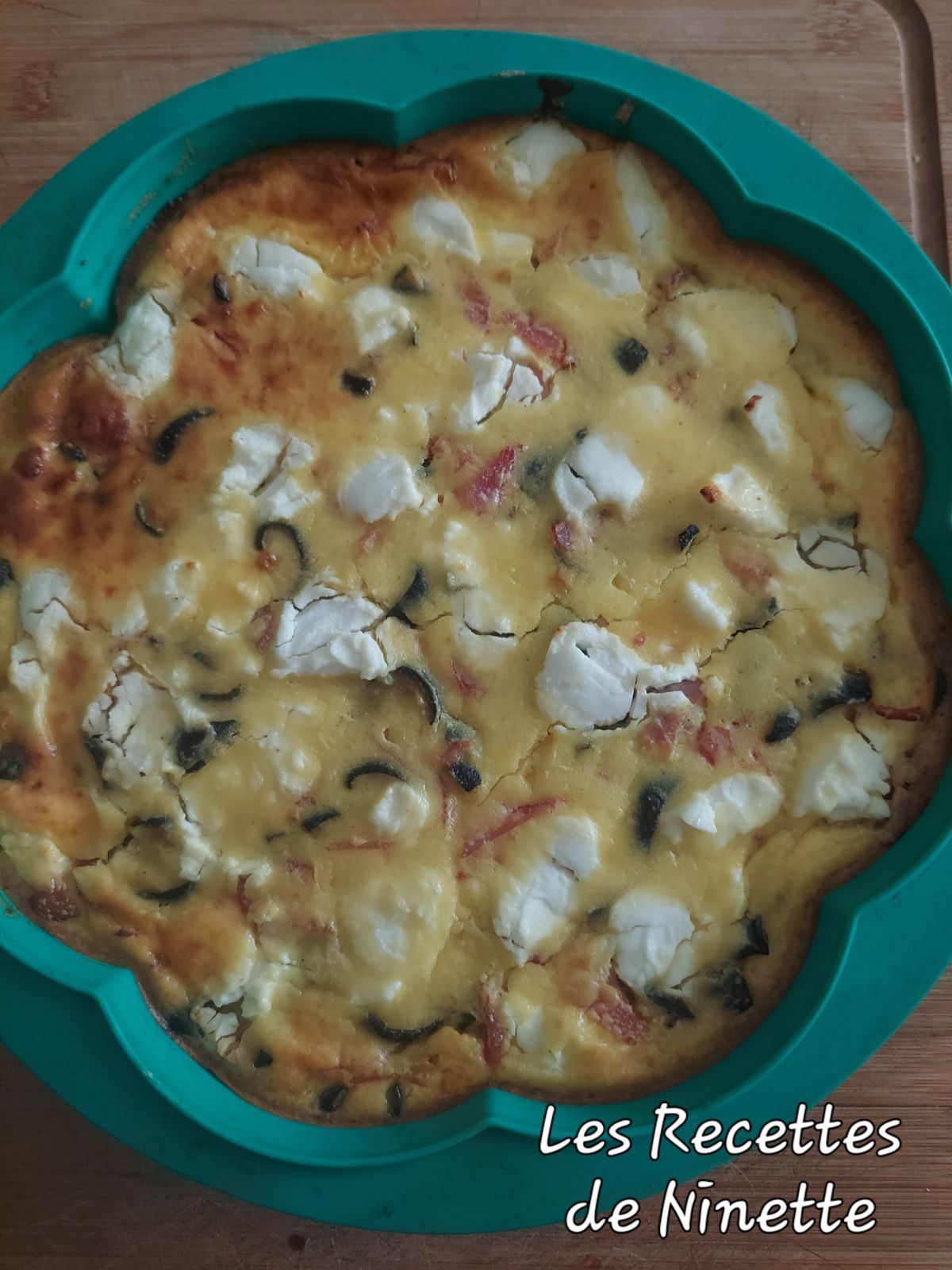 Clafoutis courgettes, jambon et chèvre frais