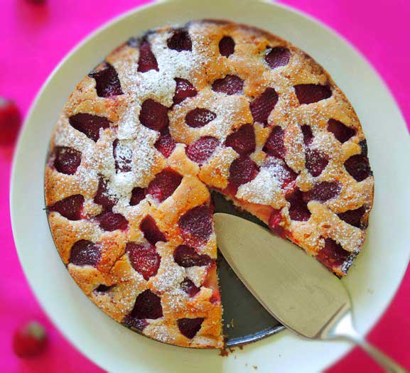 Gâteau aux fraises rapide et facile, préparez-le en 5 minutes