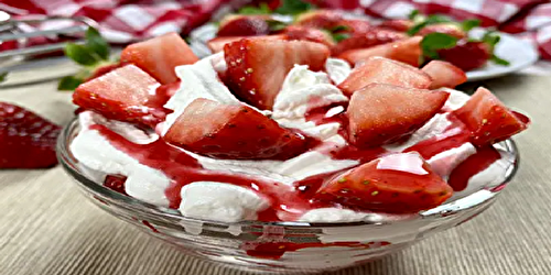 Fraises à la Crème Délicieuses