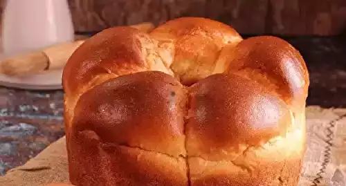 Brioche au Yaourt Légère et Sans Pétrissage