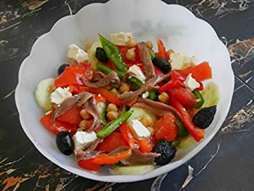 SALADE DE POIS CHICHE A LA GRECQUE