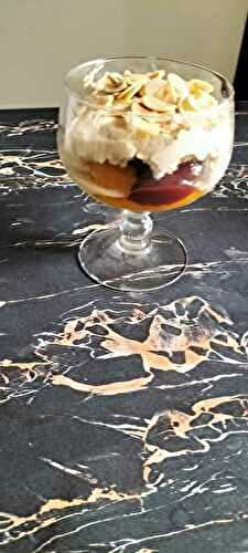 PECHES MELBA