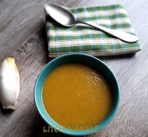 Découvrez ici une soupe aux endives (chicon en ch'timi) facile et rapide, pour vos longues soirées-repas d'hiver en famille