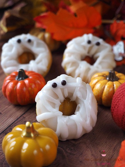 Mummy Donuts {Halloween}