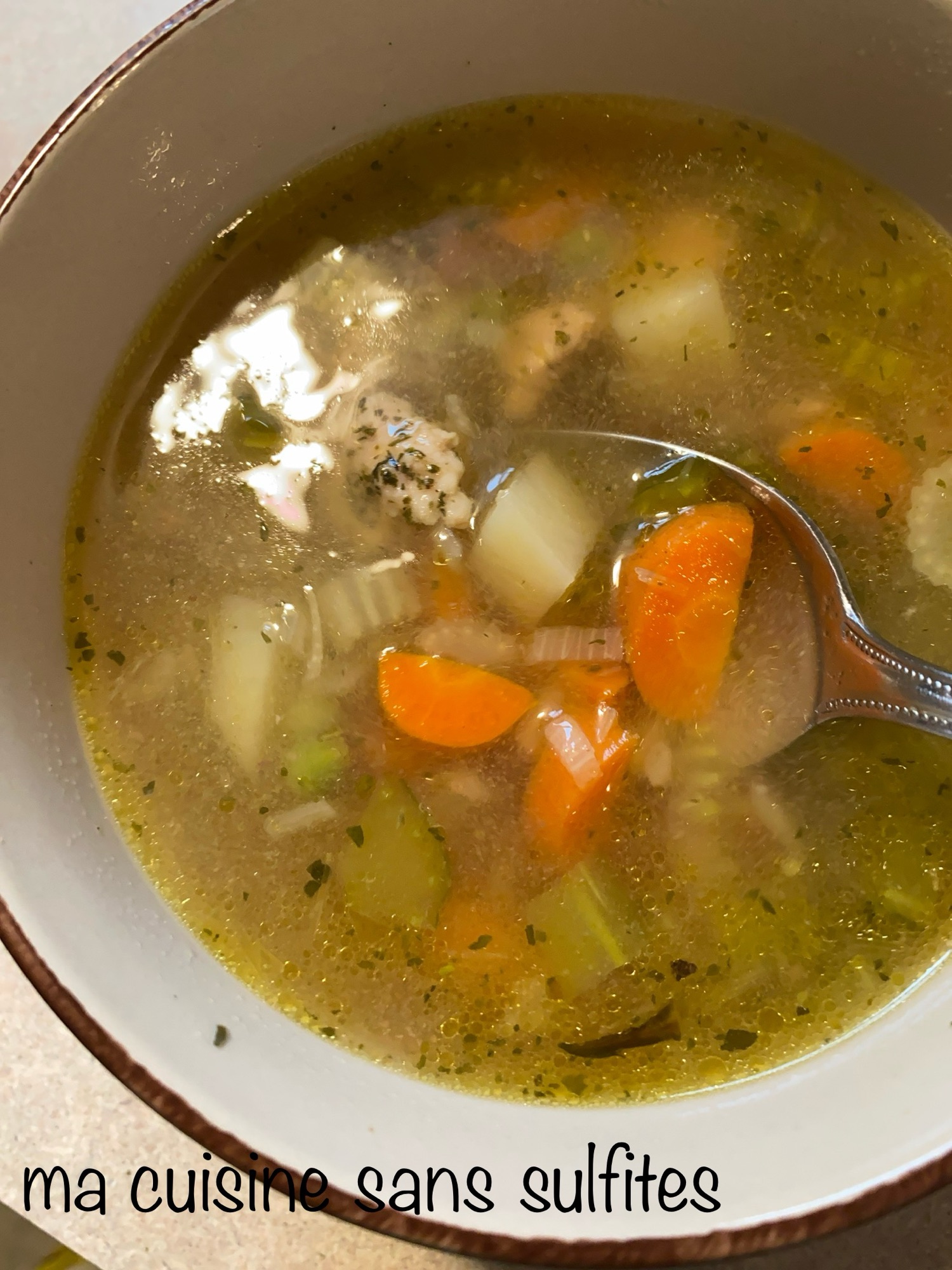 Soupe réconfortante au poulet