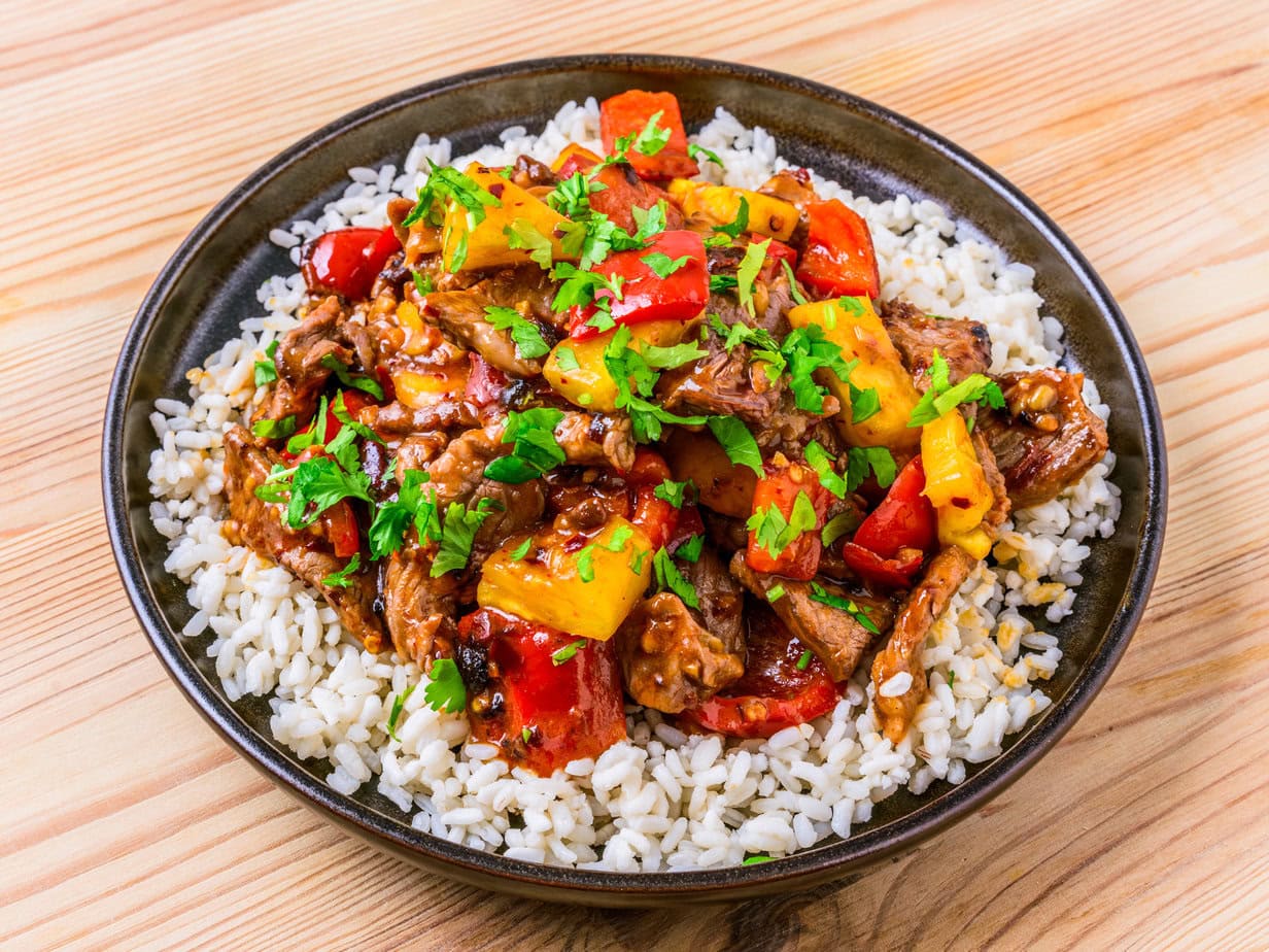 Boeuf Sauté à l'Ananas