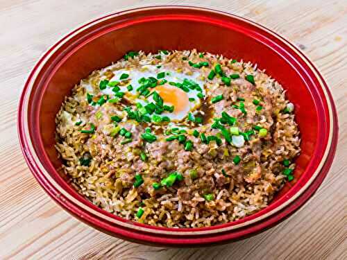 Authentique Bou Zai Faan - Claypot rice