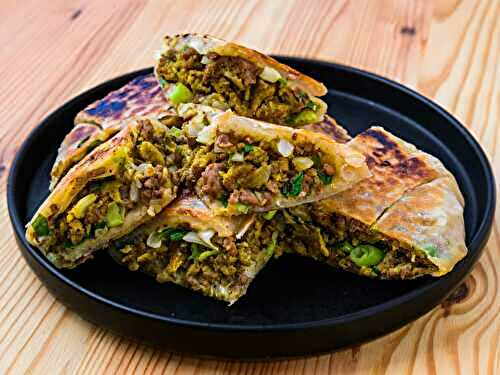 Murtabak au bœuf - crêpe farcie indonésienne