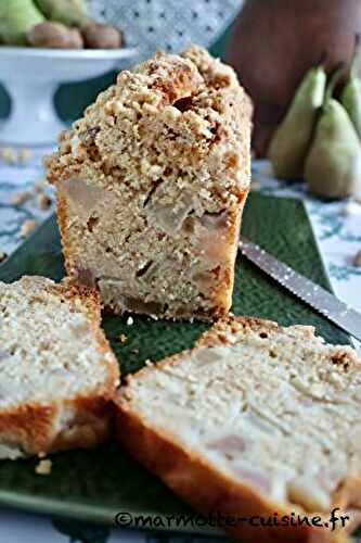 Crumb cake aux poires et au pralin (Un fruit, trois recettes) 