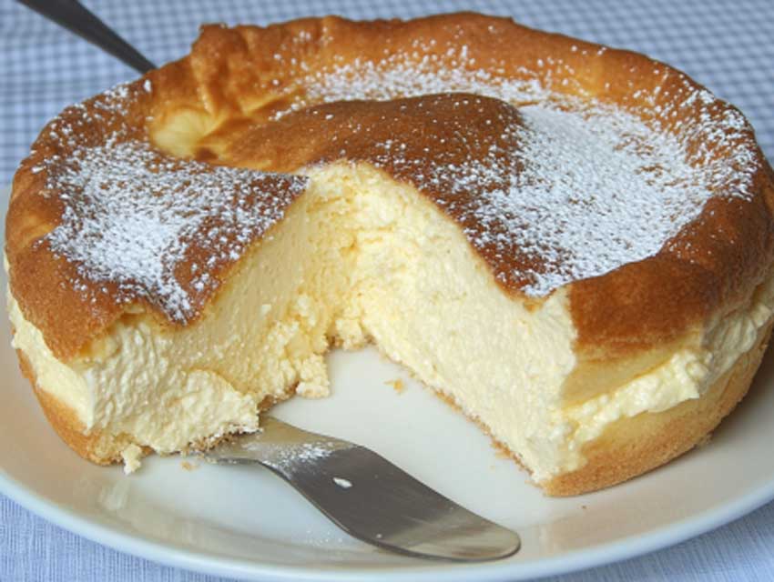 Gâteau Crémeux avec 3 Yaourts et 2 Œufs