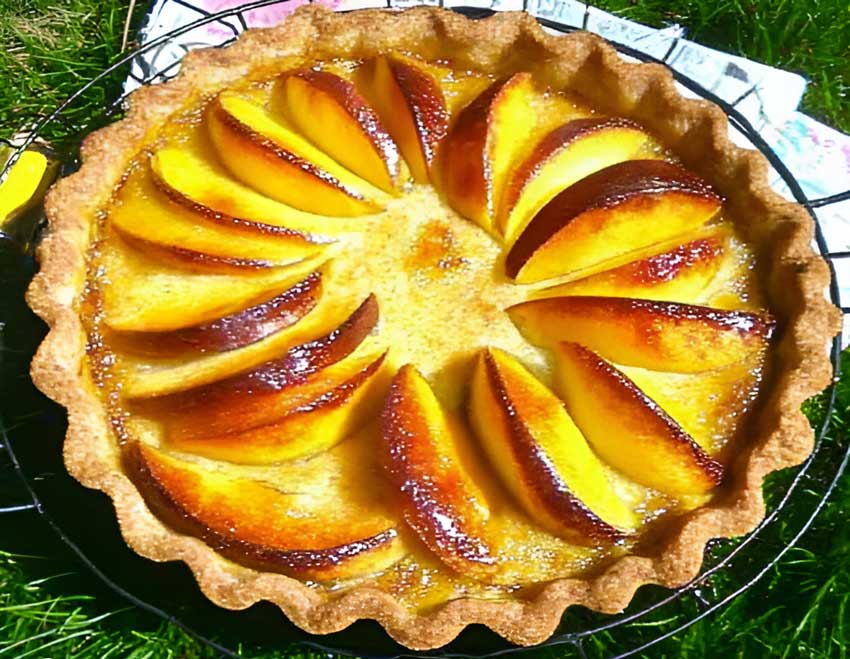 Recette de Tarte Frangipane à la Nectarine