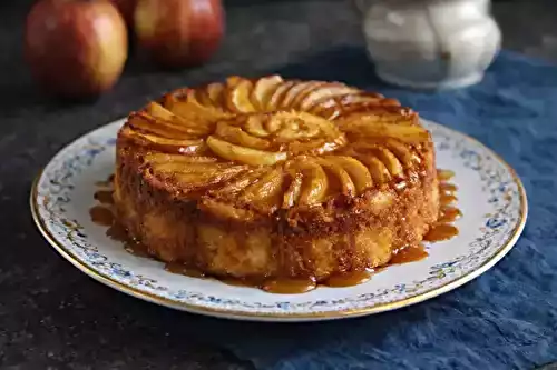 Gâteau renversé aux pommes caramélisées, moelleux et ultra gourmand