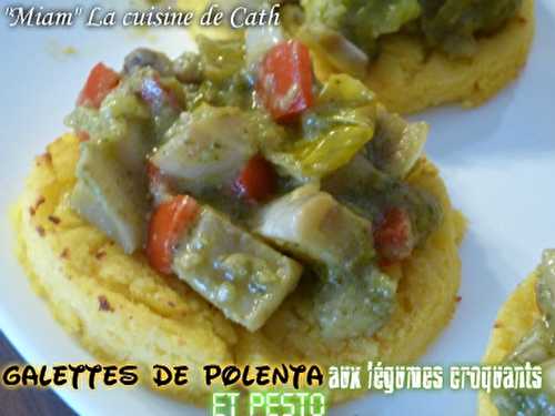 Galettes de Polenta aux Légumes croquants et Pesto