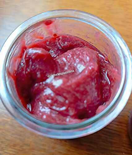 Compotée de rhubarbe cerise