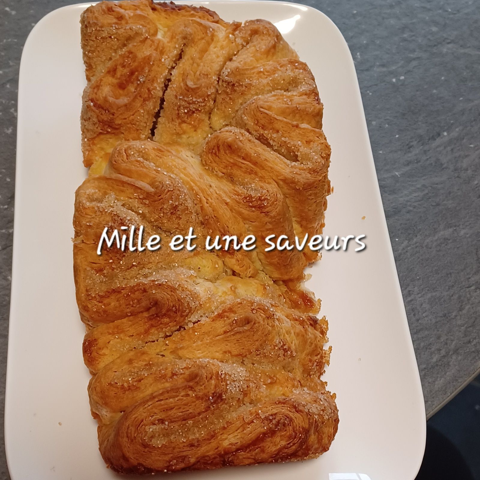 Brioche feuilletée caramélisée 