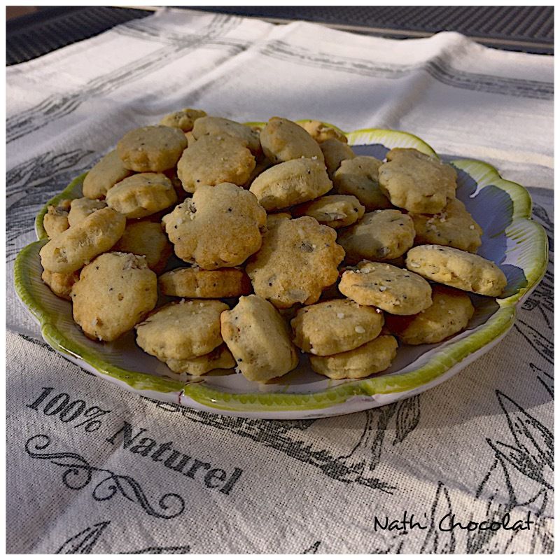 Biscuits apéritif aux graines 