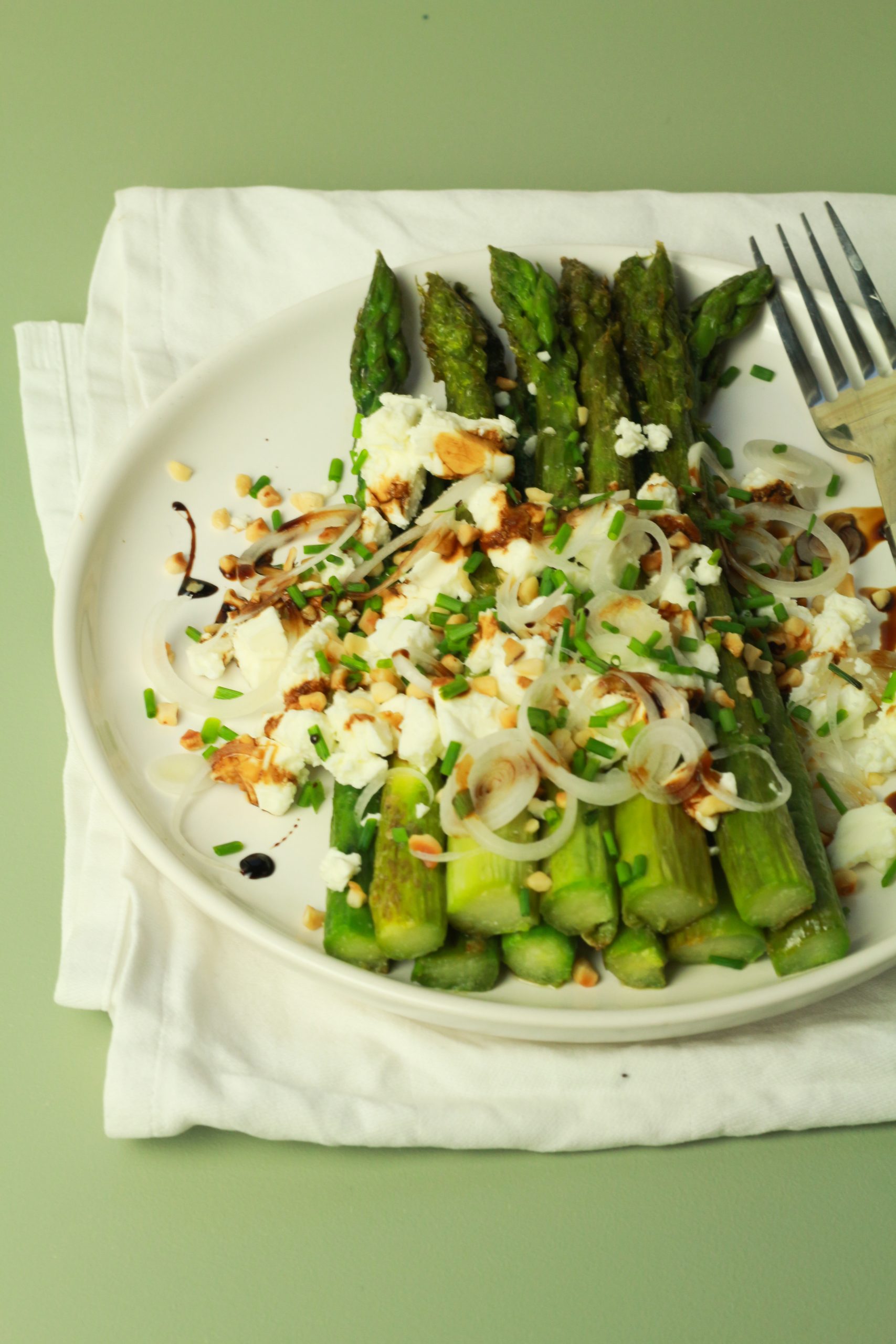 Salade d'asperges vertes d'Alsace tièdes et féta