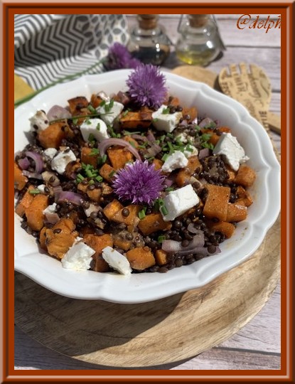 Salade de lentilles  à la patate douce et chèvre frais