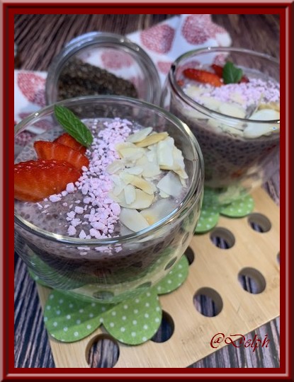 Pudding de chia aux fraises