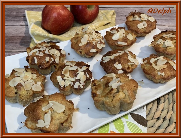 Petits gâteaux pommes, amande, cannelle