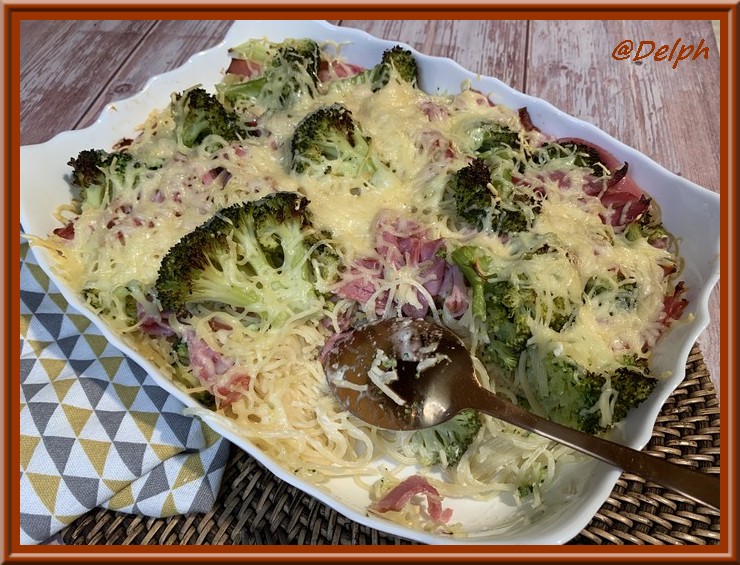 Gratin de spaghetti brocoli et bacon