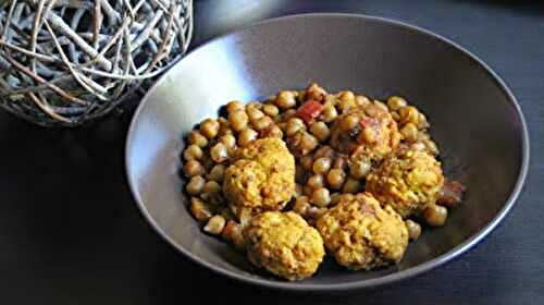 Boulettes de poulet et pois chiches façon curry