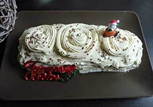 Bûche de Noël au chocolat blanc et aux poires, génoise citron-pavot au thermomix ou sans