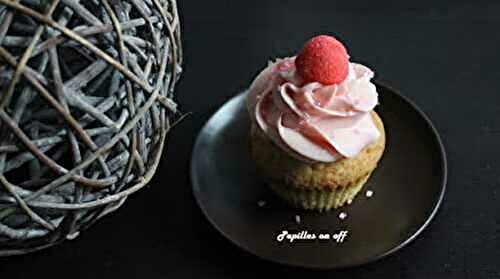 Cupcakes à la fraise tagada au thermomix ou sans