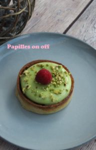 Tartelettes entremets pistache et framboises au thermomix ou sans