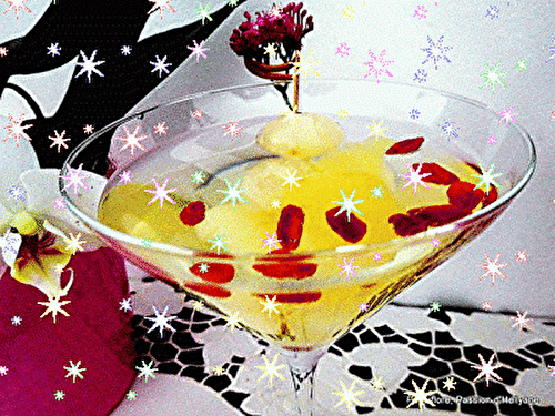 COCKTAIL CHAMPAGNE/LITCHIS/BAIES DE GOJI/ CRANBERRIES